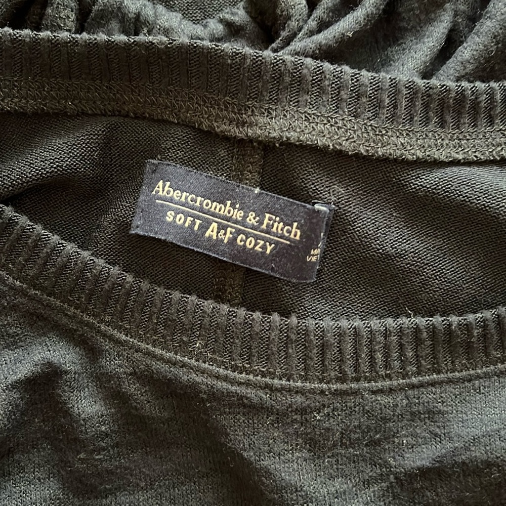 A&F Black Knit Top XS - Picture 5 of 5